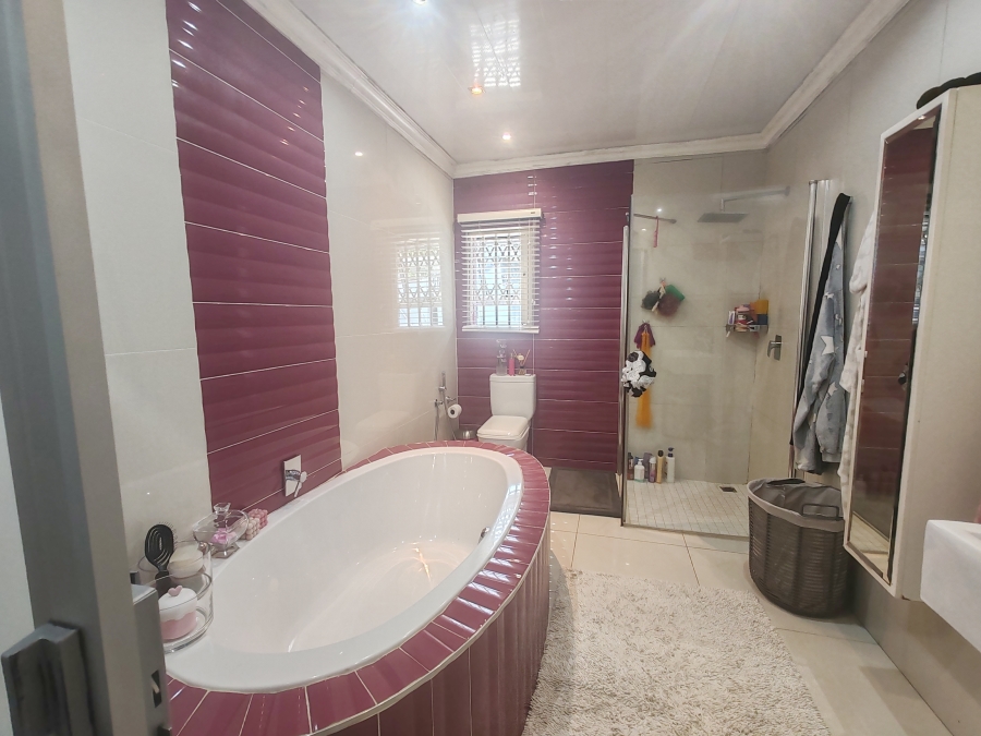 4 Bedroom Property for Sale in Trichardt Mpumalanga