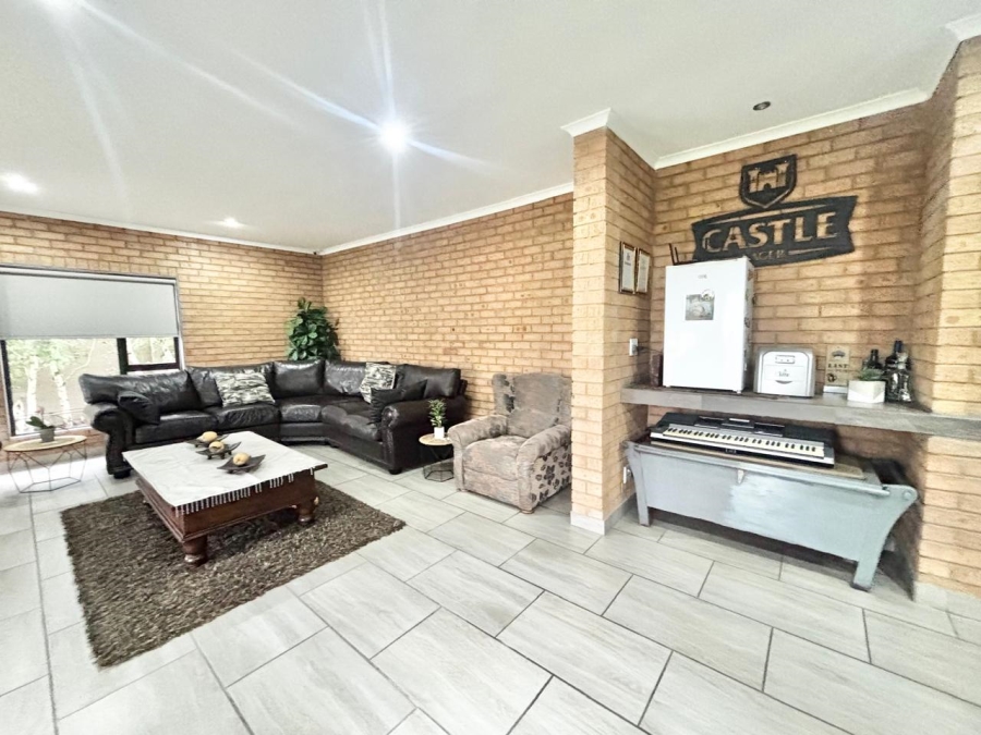 3 Bedroom Property for Sale in Noordrand Mpumalanga