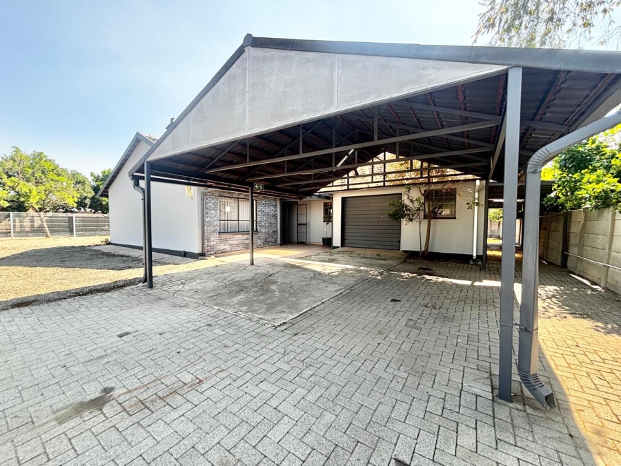 3 Bedroom Property for Sale in Secunda Mpumalanga
