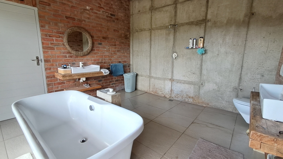 4 Bedroom Property for Sale in Granite Hill Mpumalanga