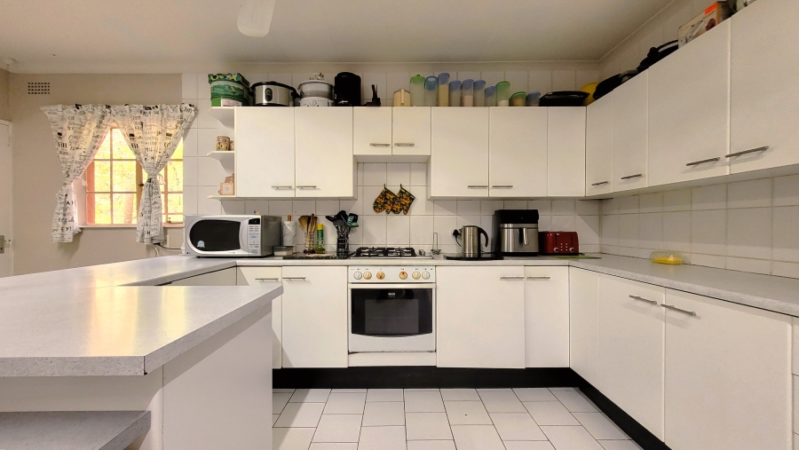 4 Bedroom Property for Sale in Nelspruit Ext 11 Mpumalanga