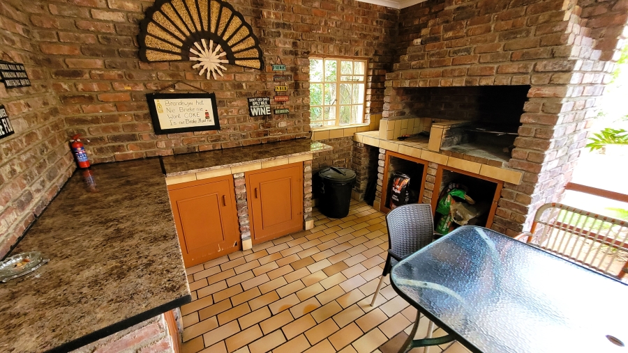 4 Bedroom Property for Sale in Nelspruit Ext 11 Mpumalanga