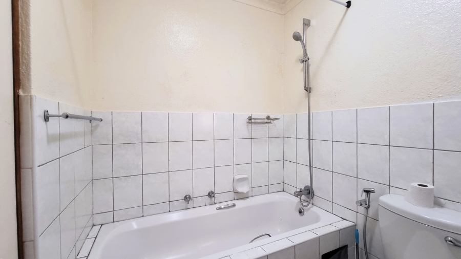 3 Bedroom Property for Sale in Riverside Park Mpumalanga