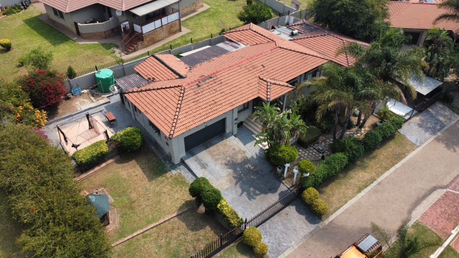 3 Bedroom Property for Sale in Model Park Mpumalanga