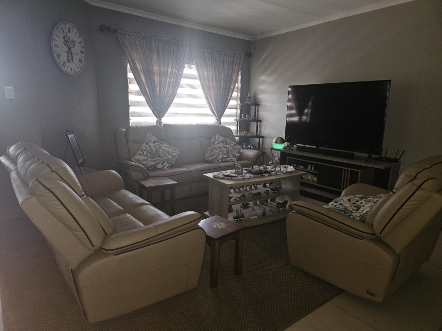 3 Bedroom Property for Sale in Model Park Mpumalanga