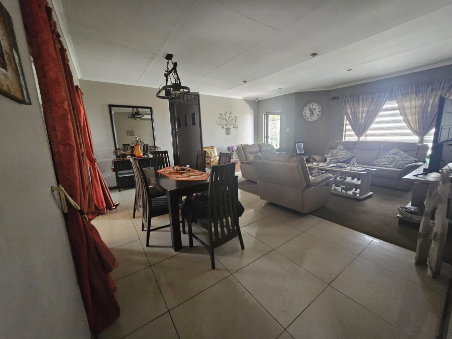 3 Bedroom Property for Sale in Model Park Mpumalanga