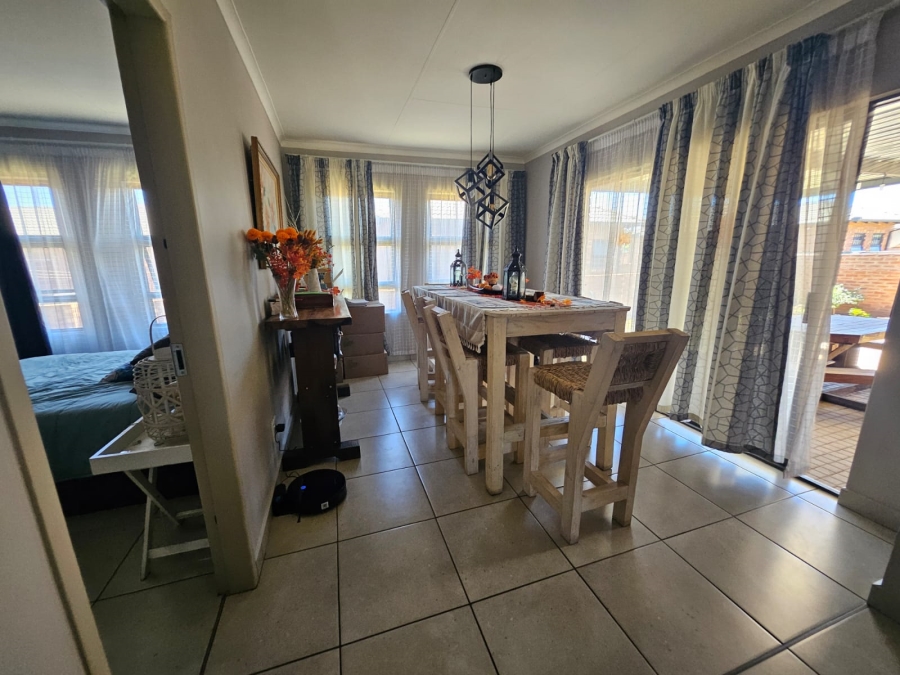 4 Bedroom Property for Sale in Witbank Ext 10 Mpumalanga