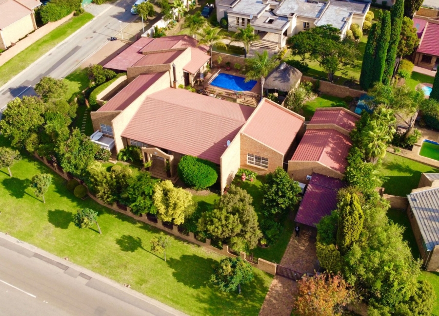 4 Bedroom Property for Sale in Die Heuwel Ext 4 Mpumalanga