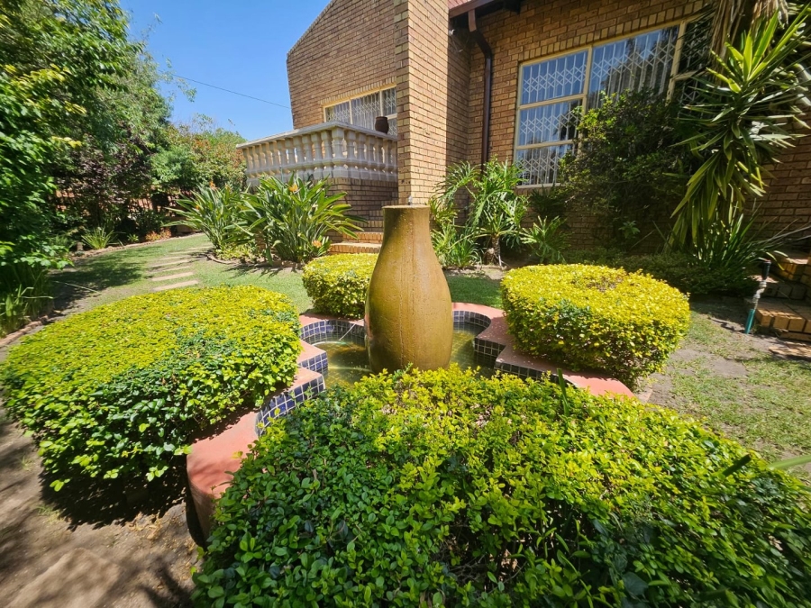 4 Bedroom Property for Sale in Die Heuwel Ext 4 Mpumalanga