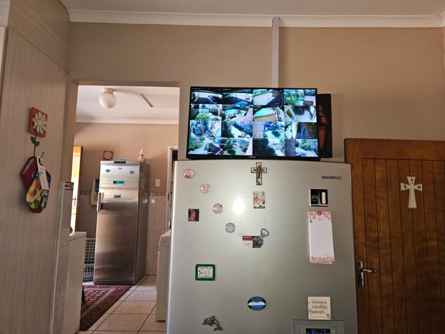 4 Bedroom Property for Sale in Die Heuwel Ext 4 Mpumalanga