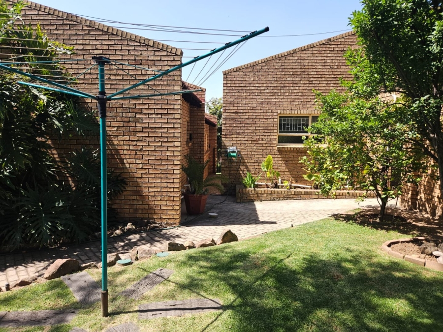 4 Bedroom Property for Sale in Die Heuwel Ext 4 Mpumalanga