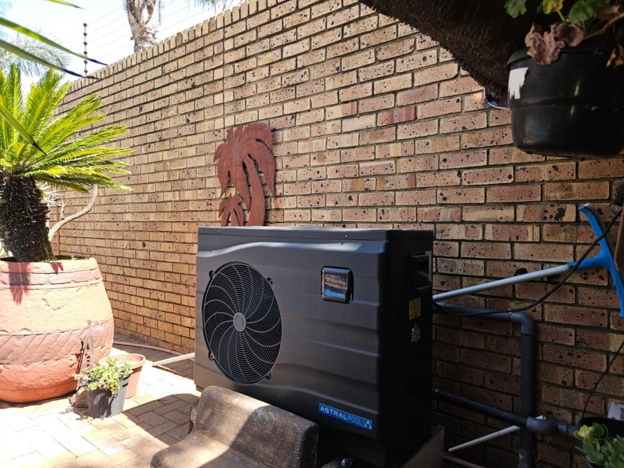 4 Bedroom Property for Sale in Die Heuwel Ext 4 Mpumalanga