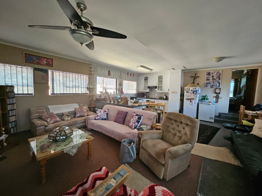 4 Bedroom Property for Sale in Die Heuwel Ext 4 Mpumalanga