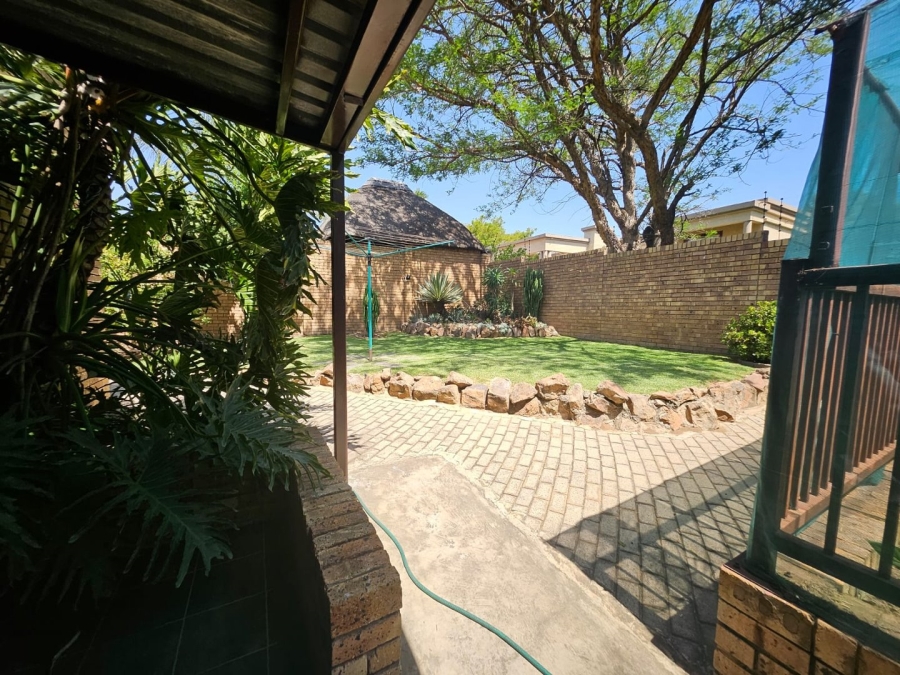 4 Bedroom Property for Sale in Die Heuwel Ext 4 Mpumalanga