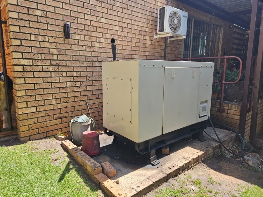 4 Bedroom Property for Sale in Die Heuwel Ext 4 Mpumalanga