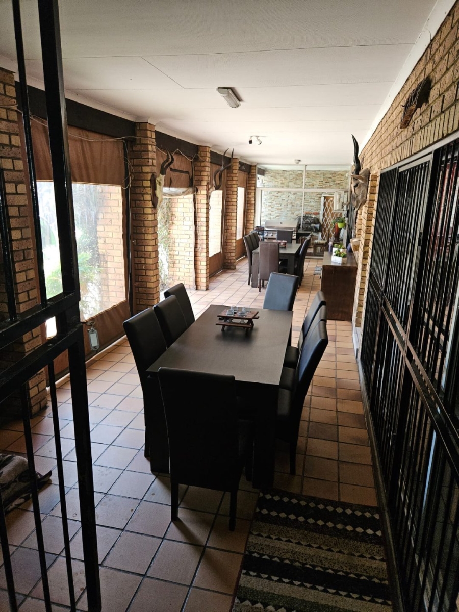 4 Bedroom Property for Sale in Die Heuwel Ext 4 Mpumalanga