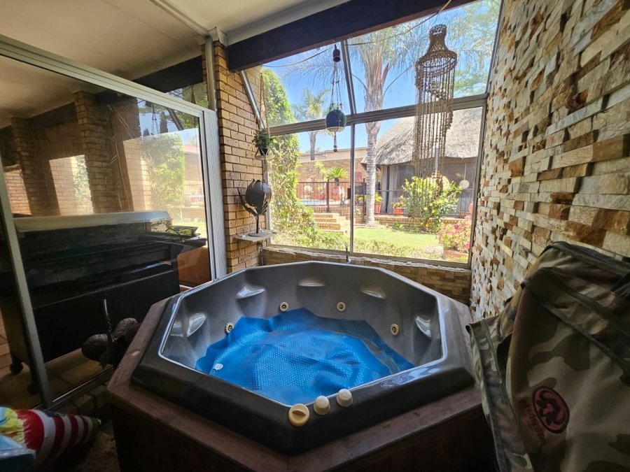 4 Bedroom Property for Sale in Die Heuwel Ext 4 Mpumalanga