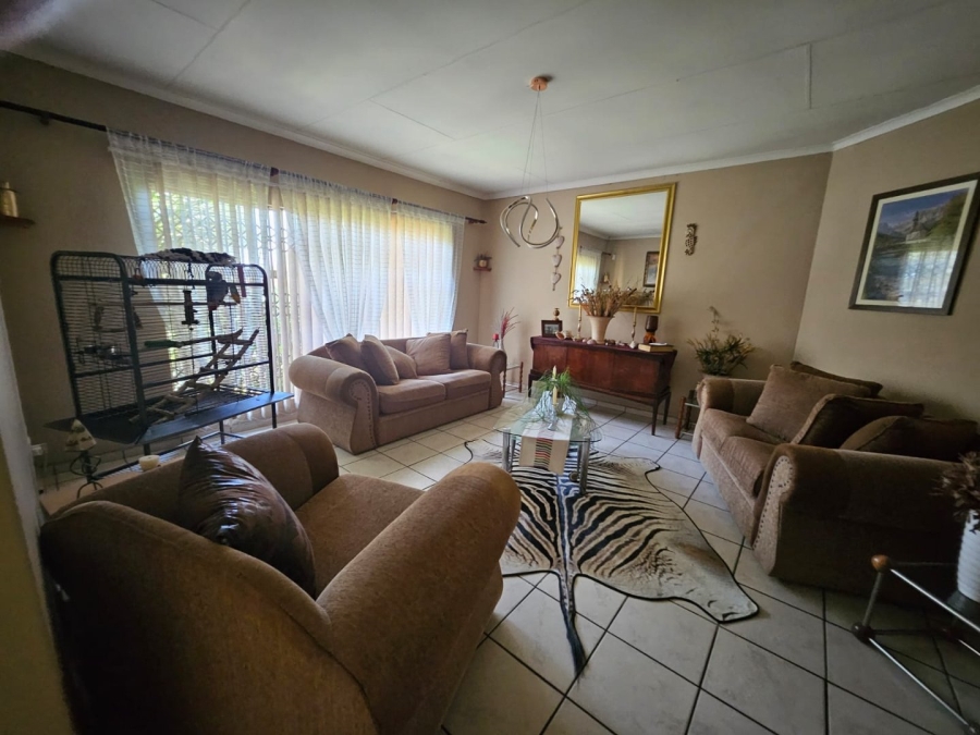 4 Bedroom Property for Sale in Die Heuwel Ext 4 Mpumalanga