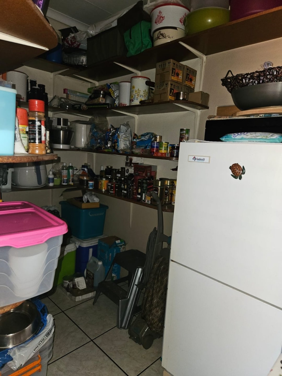 4 Bedroom Property for Sale in Die Heuwel Ext 4 Mpumalanga