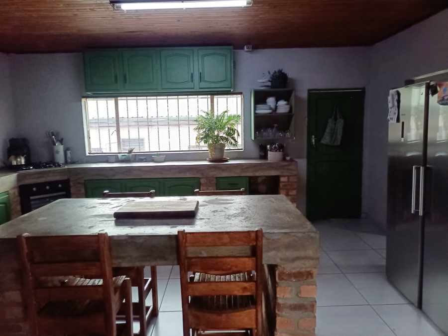 4 Bedroom Property for Sale in Jackaroo A H Mpumalanga