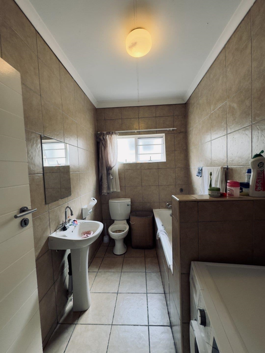 3 Bedroom Property for Sale in Die Heuwel Ext 2 Mpumalanga