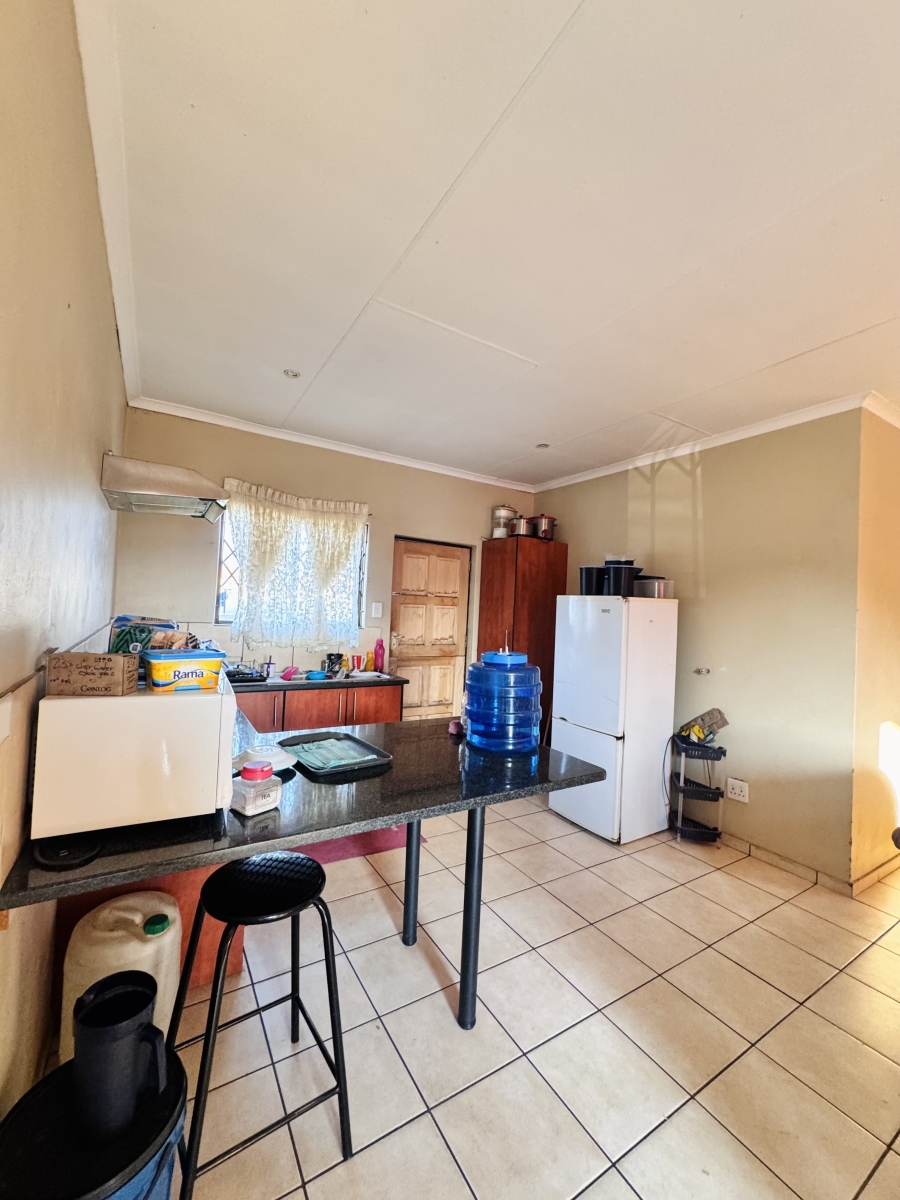 To Let 3 Bedroom Property for Rent in Jackaroo A H Mpumalanga