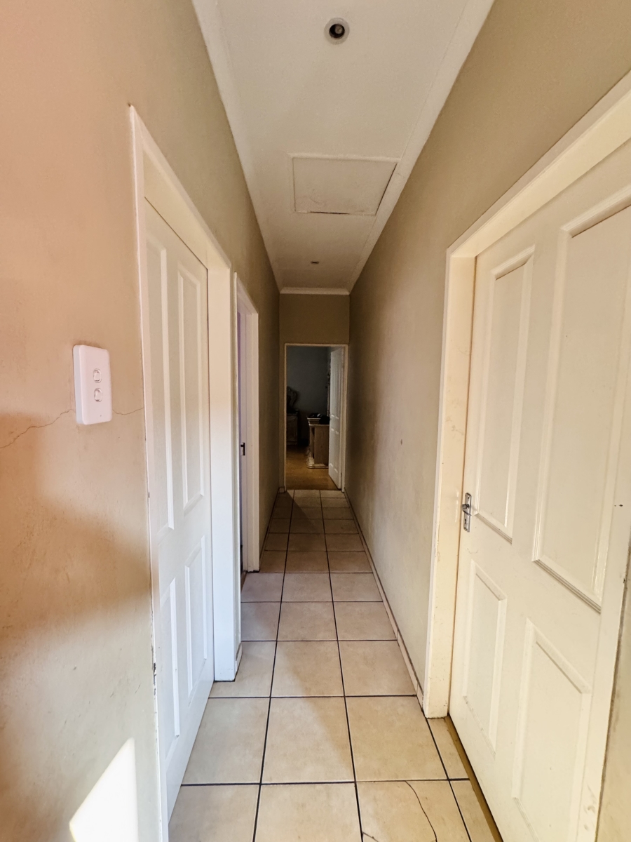 To Let 3 Bedroom Property for Rent in Jackaroo A H Mpumalanga