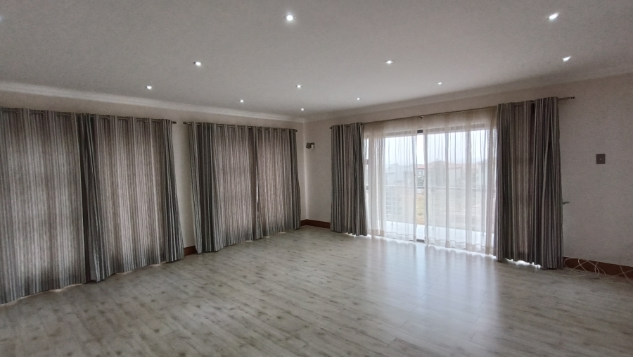 3 Bedroom Property for Sale in Model Park Mpumalanga