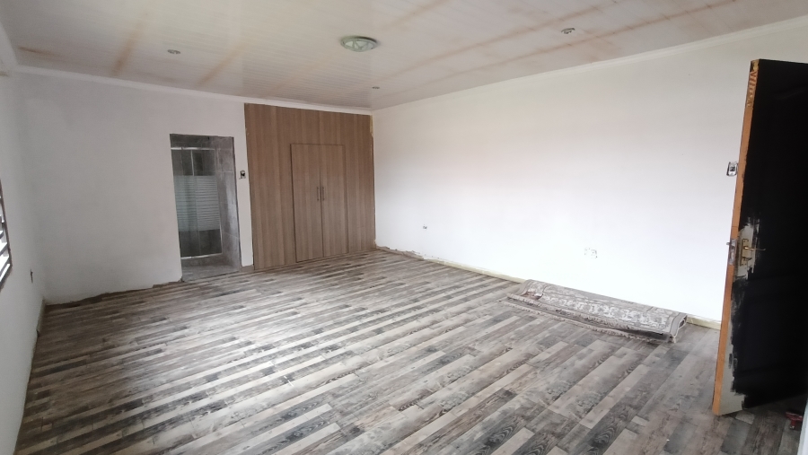 3 Bedroom Property for Sale in Jackaroo Park Mpumalanga