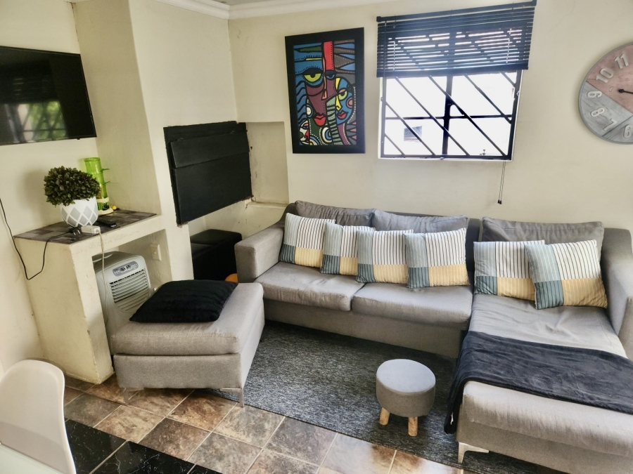 2 Bedroom Property for Sale in Reyno Ridge Mpumalanga