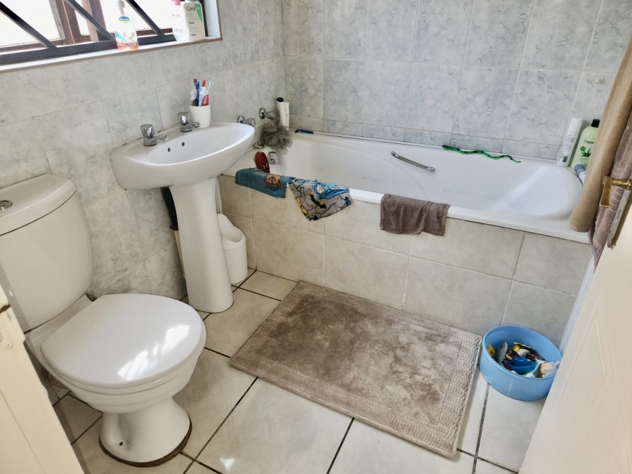 2 Bedroom Property for Sale in Reyno Ridge Mpumalanga