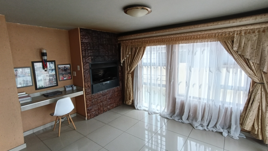 4 Bedroom Property for Sale in Ben Fleur Mpumalanga