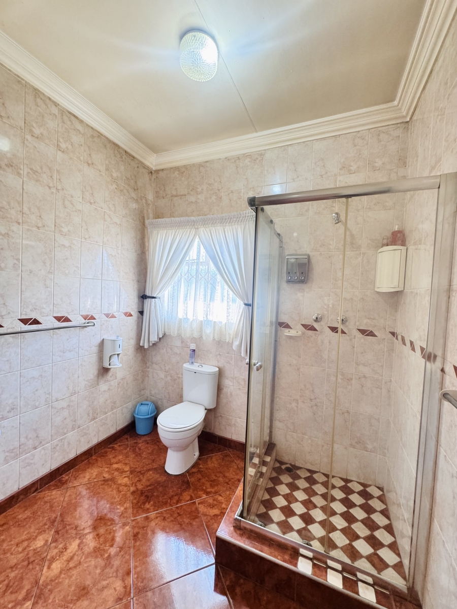 5 Bedroom Property for Sale in Duvha Park Mpumalanga