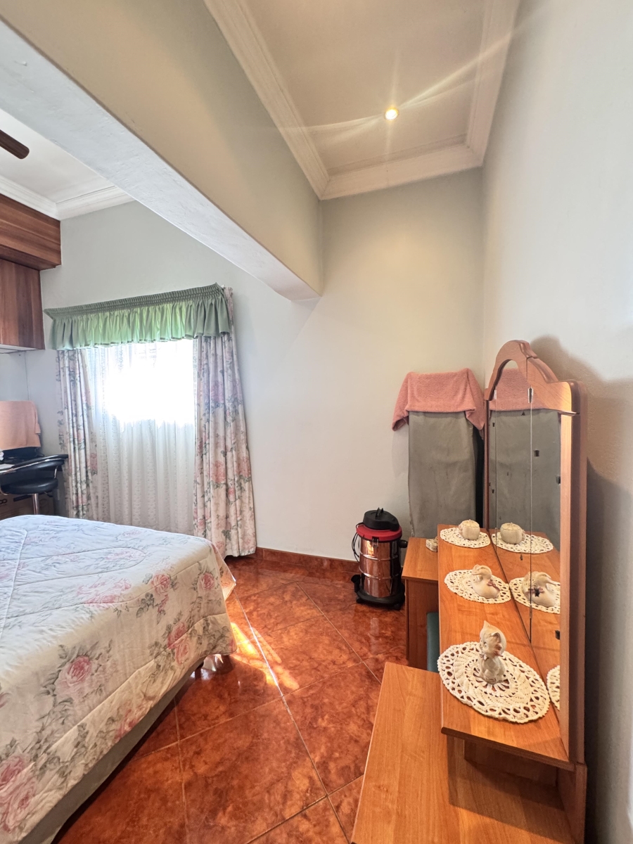 5 Bedroom Property for Sale in Duvha Park Mpumalanga