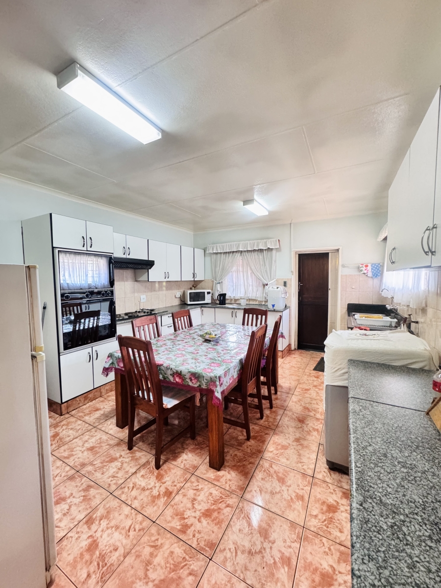 5 Bedroom Property for Sale in Duvha Park Mpumalanga