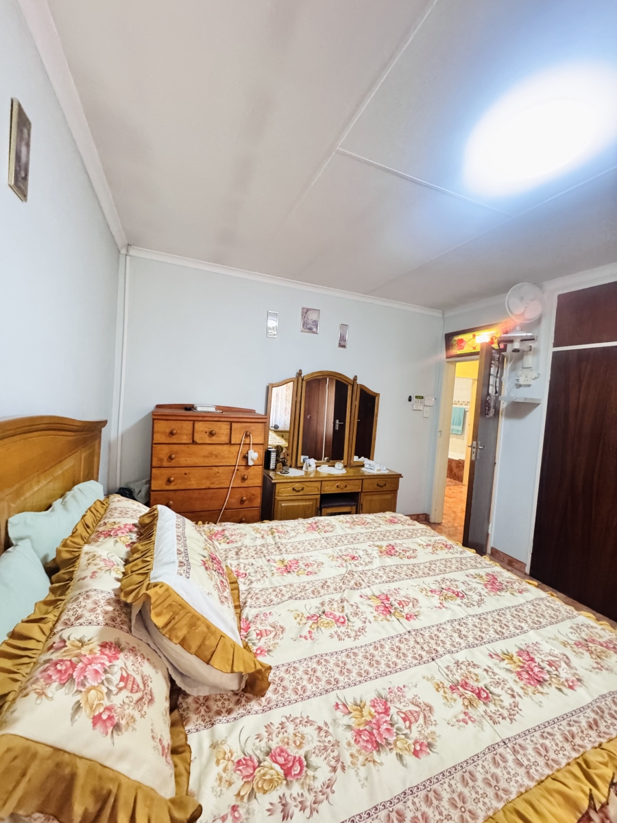 5 Bedroom Property for Sale in Duvha Park Mpumalanga