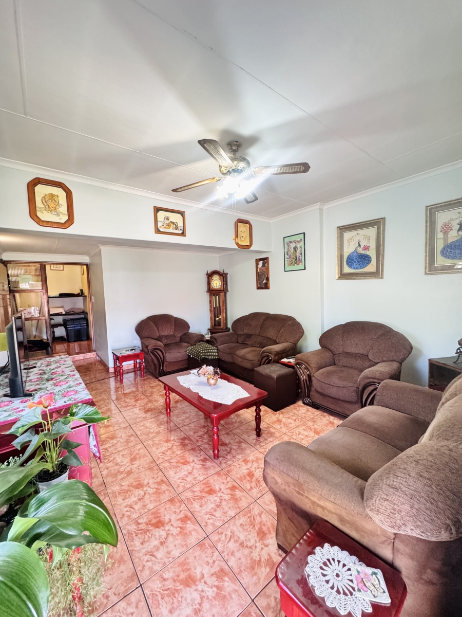 5 Bedroom Property for Sale in Duvha Park Mpumalanga