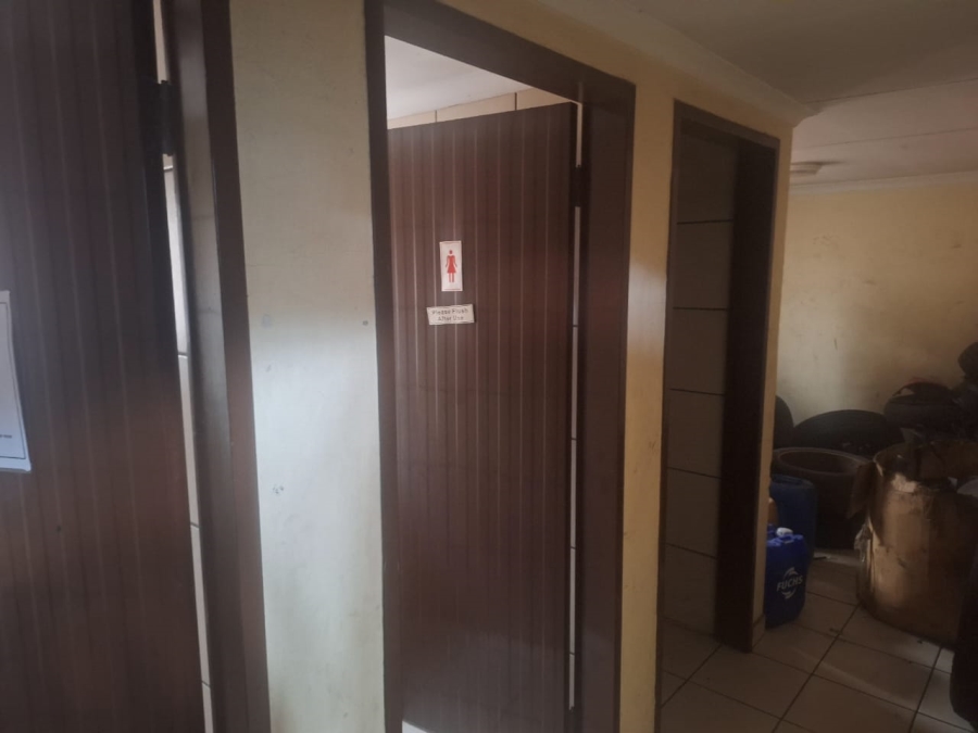 To Let commercial Property for Rent in SAE Business Park Mpumalanga