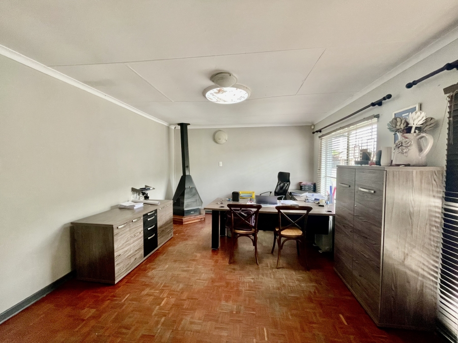 3 Bedroom Property for Sale in Secunda Mpumalanga