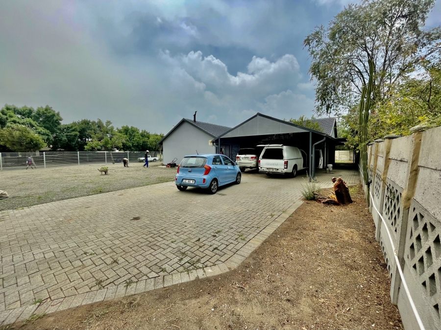 3 Bedroom Property for Sale in Secunda Mpumalanga