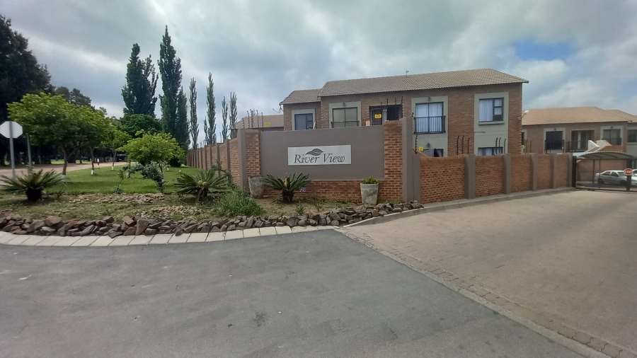 1 Bedroom Property for Sale in Terra Nova Mpumalanga