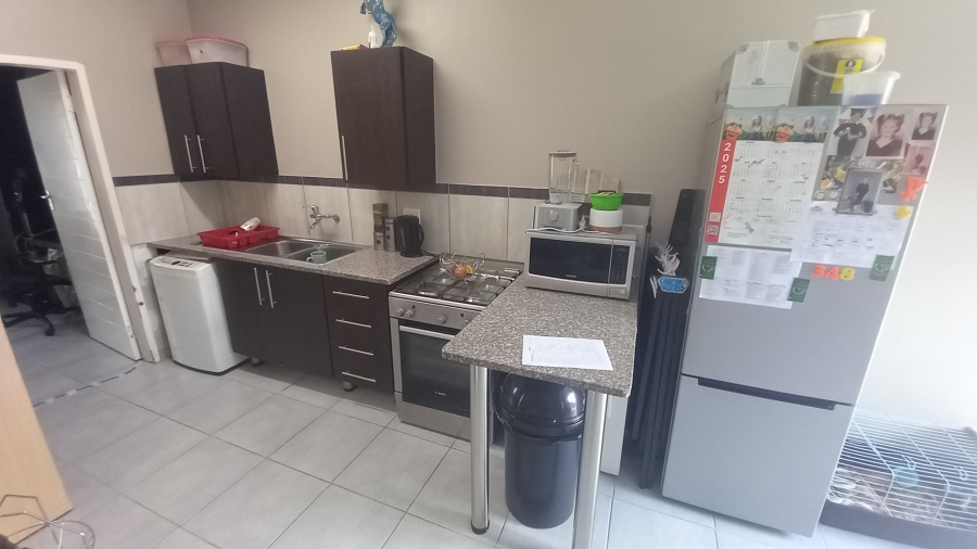 1 Bedroom Property for Sale in Terra Nova Mpumalanga