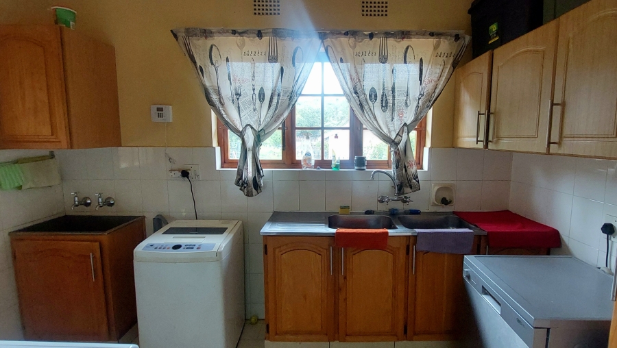 5 Bedroom Property for Sale in West Acres Mpumalanga