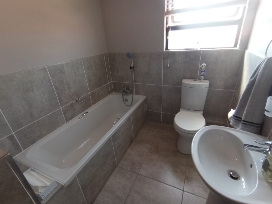 3 Bedroom Property for Sale in Jackaroo Park Mpumalanga