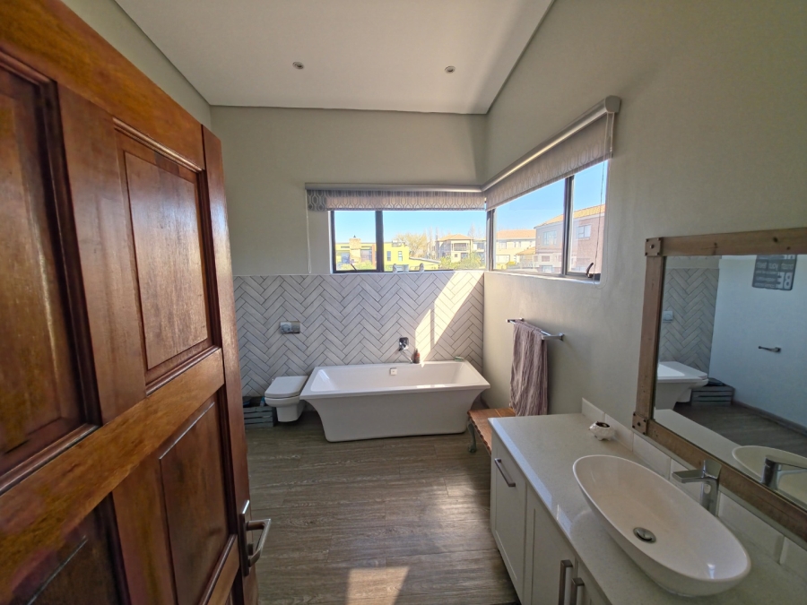 5 Bedroom Property for Sale in Bankenveld Estate Mpumalanga