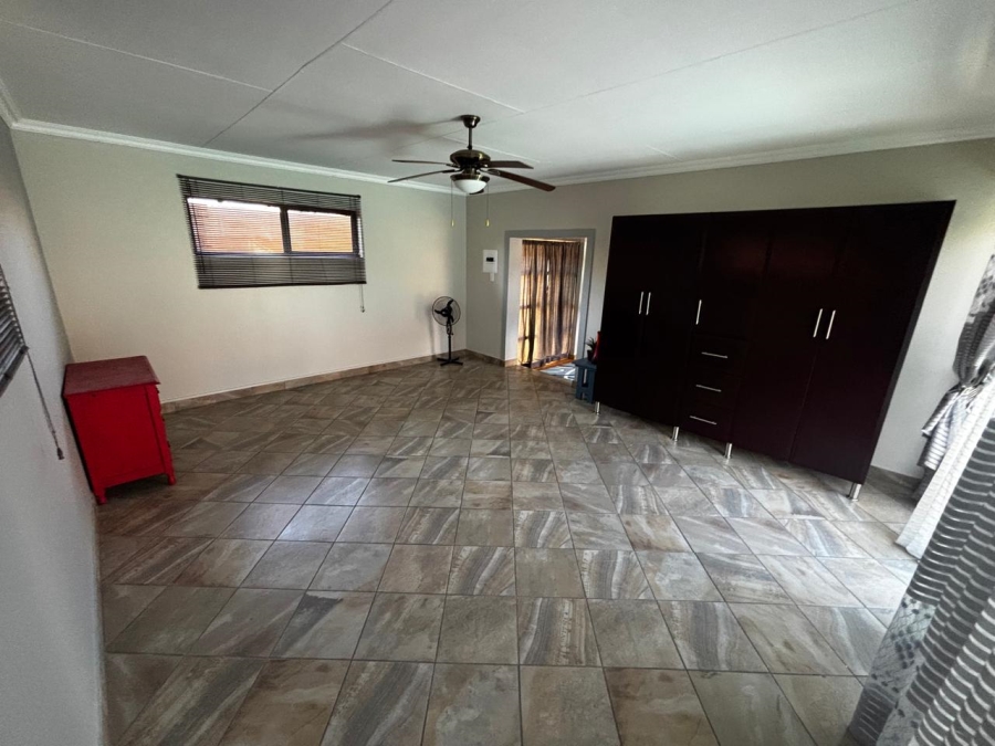 3 Bedroom Property for Sale in Kruinpark Mpumalanga