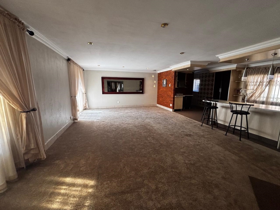 3 Bedroom Property for Sale in Kruinpark Mpumalanga
