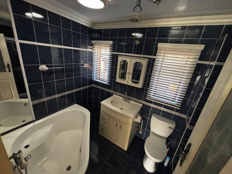 3 Bedroom Property for Sale in Kruinpark Mpumalanga