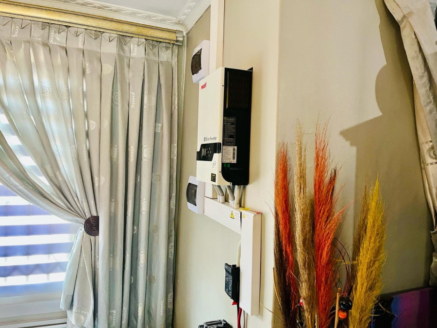 3 Bedroom Property for Sale in Embalenhle Mpumalanga