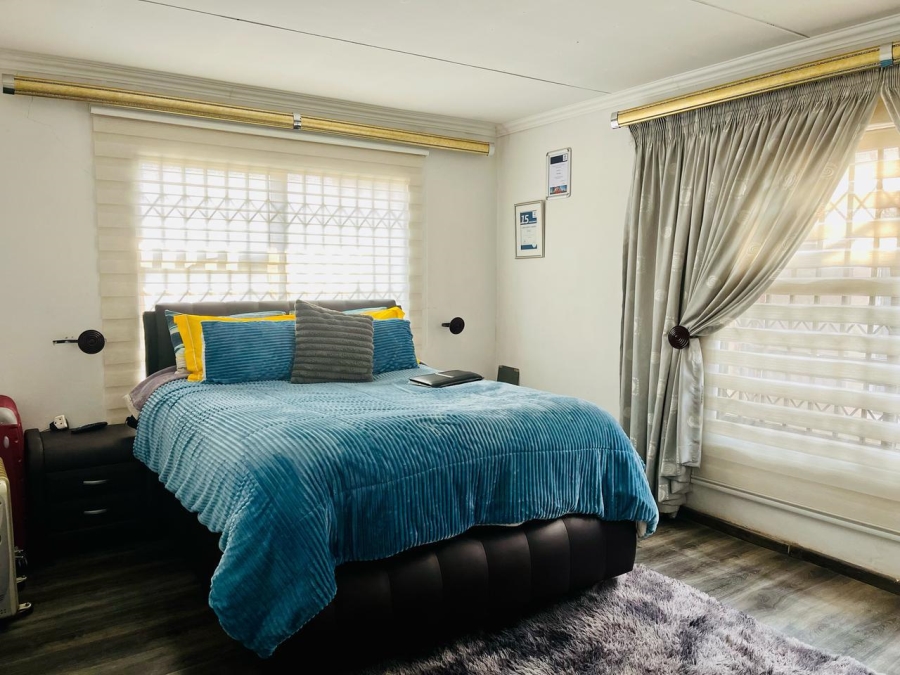 3 Bedroom Property for Sale in Embalenhle Mpumalanga